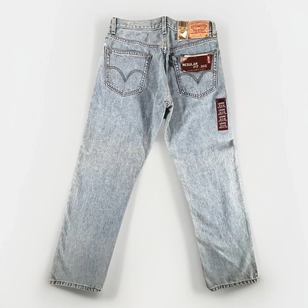 Levi's 505 Regular Fit Jeans Mens 33x30 Light Wash Blue 2007 Y2K NWT‎
